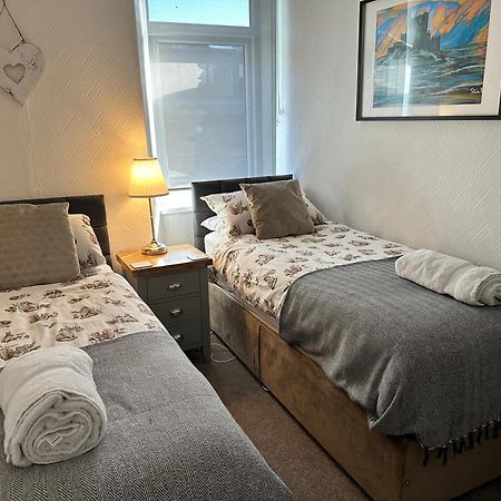Woodland Cottage - Private Courtyard - Pet Friendly Retreat In The Heart Of Windermere Exteriör bild